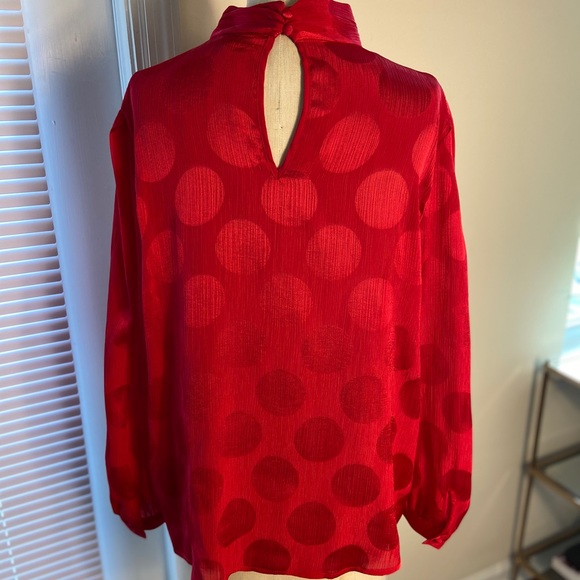 Fun red tunic blouse with high neck - Picture 3 of 6